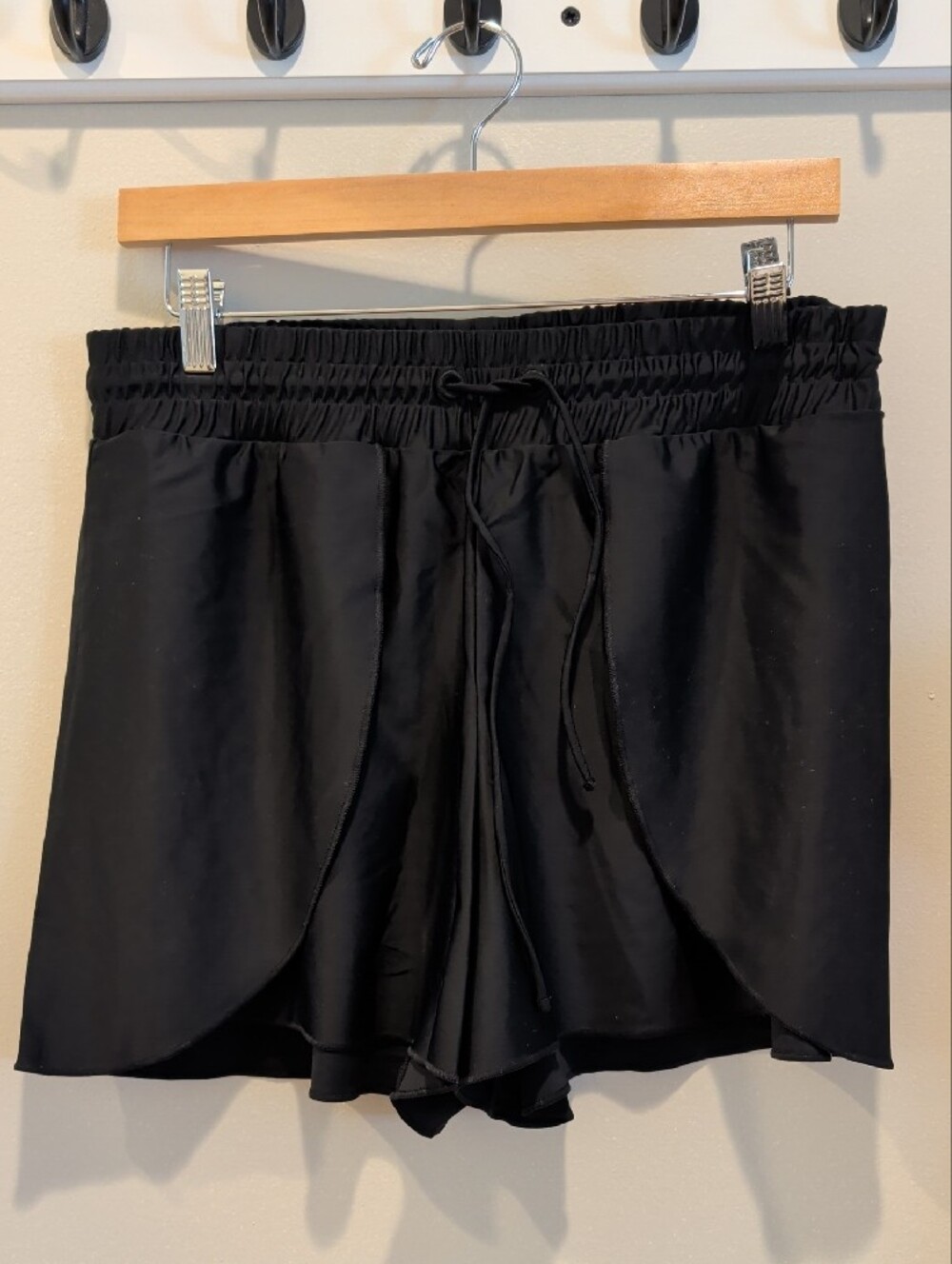 summersalt Black Layered Drawstring Swim Short - Picture 2 of 4